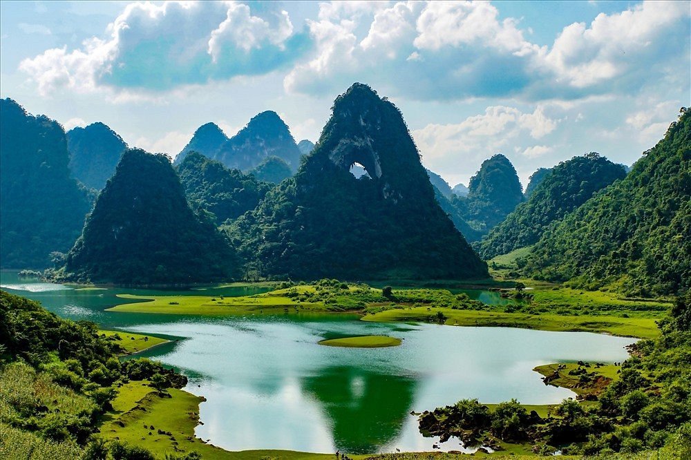 Du lịch Cao Bằng: Khám phá “viên ngọc xanh” của núi rừng Đông Bắc Bộ