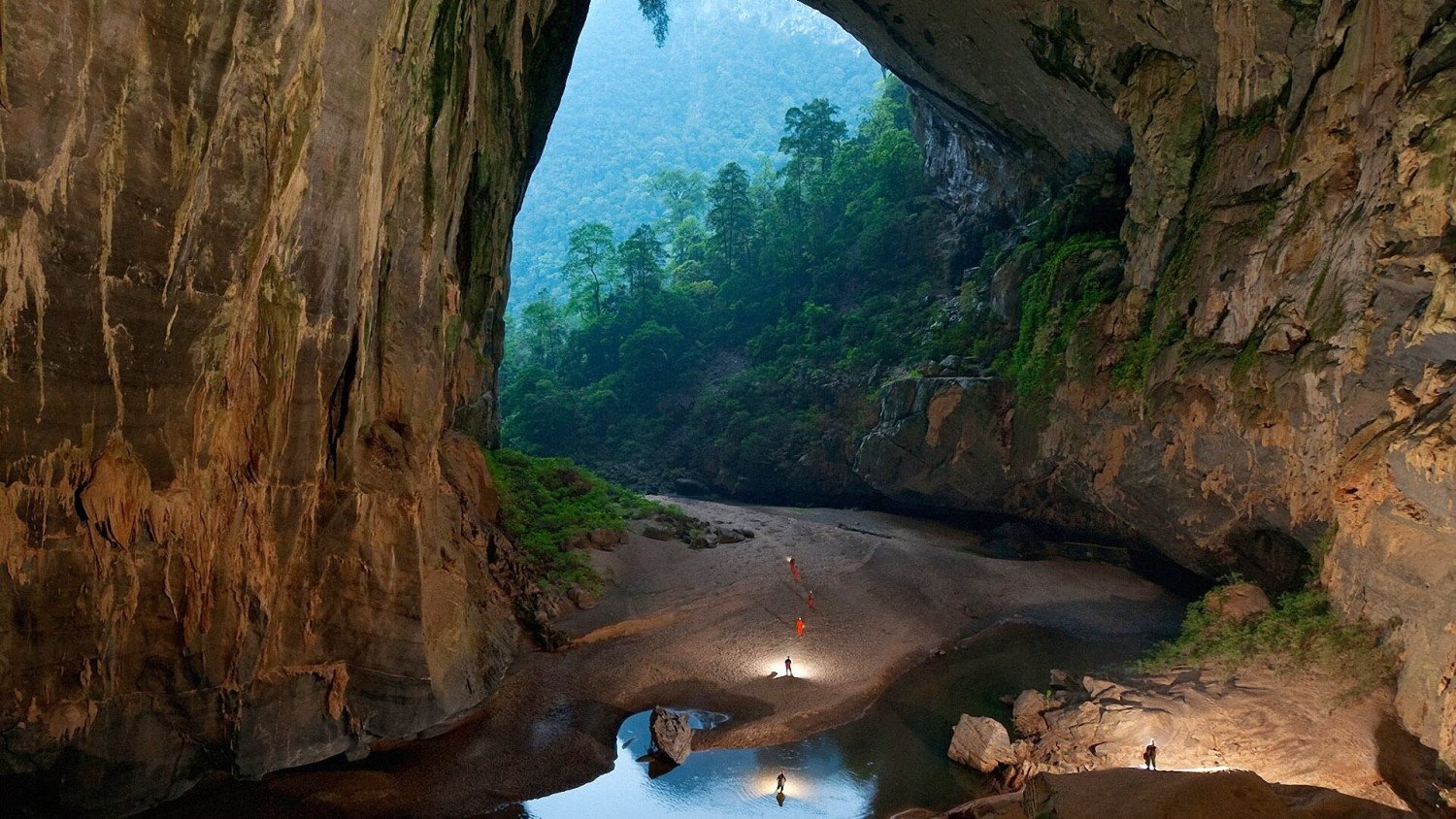 Bỏ túi những kinh nghiệm hữu ích nhất về du lịch hang Én Quảng Bình