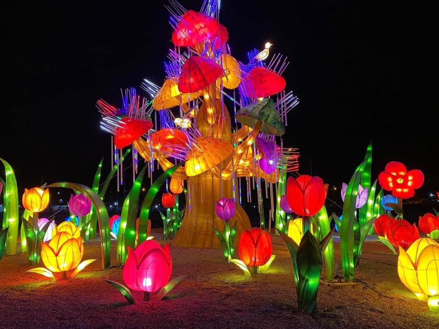 Lên lịch đi ngay " Lễ hội đèn khổng lồ " siêu hot tại Sài Gòn