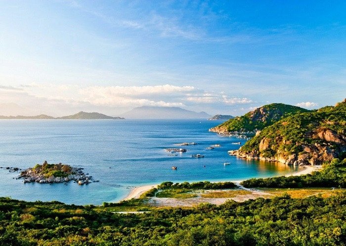 Khám phá Nha Trang với những địa điểm du lịch đẹp nhất được thiên nhiên ban tặng