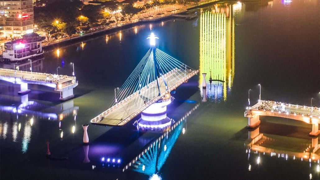 Cầu sông Hàn niềm kiêu hãnh của người dân thành phố Đà Nẵng