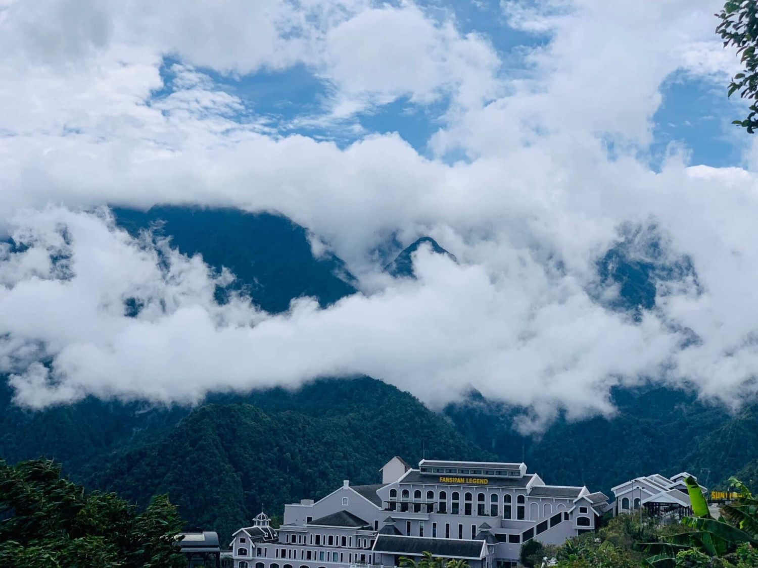 thang-10-du-lich-sapa-thang-may-dep-nhat