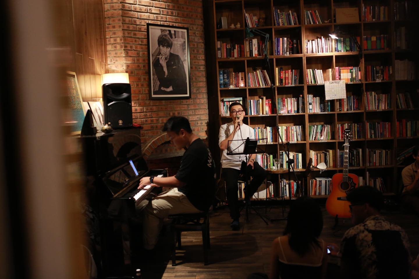 5 quán cafe Acoustic siêu chất tại Hà Nội