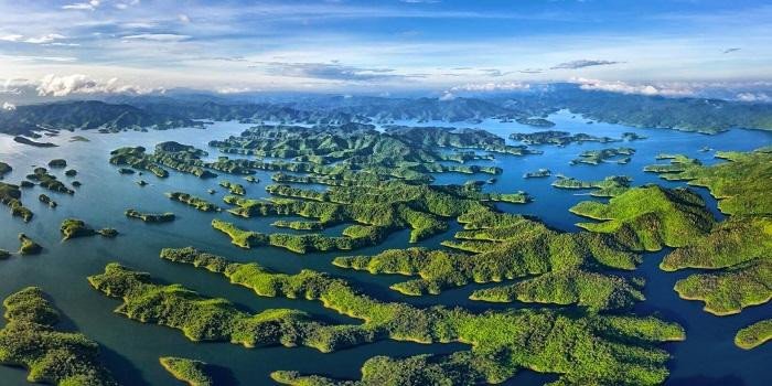 Mê mẩn trước vẻ đẹp của Hồ Tà Đùng – Đắk Nông